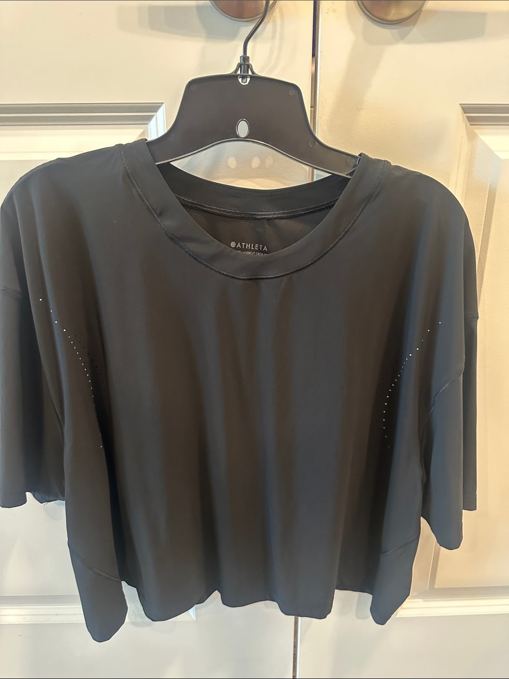 Athleta Ultimate Lasercut Crop Tee